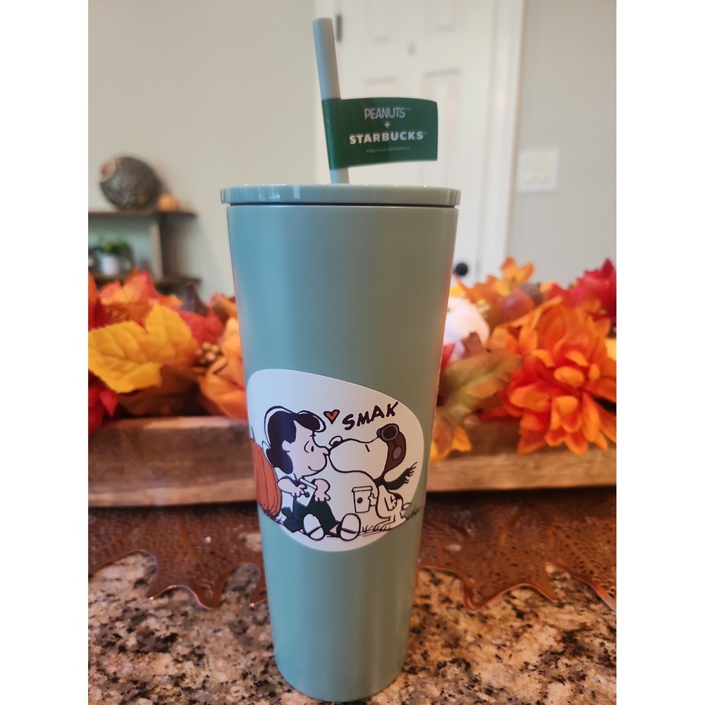 NEW LIMITED EDITION Starbucks Peanuts Snoopy & Green Reusable Tumbler w/ Straw